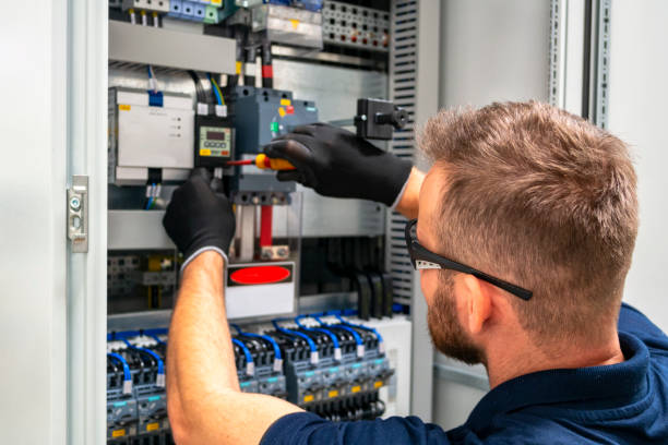 Best Commercial Electrician Services  in Independence, MN